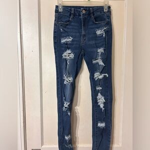 Destructive high waisted denim
